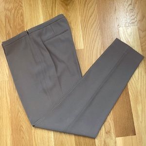Gorgeous ELIE TAHARI Crepe Straight Leg Ankle Pants Size 2 EUC